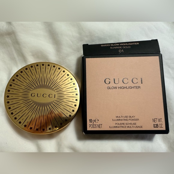 Gucci Glow Highlighter in shade 01 - Picture 3 of 4